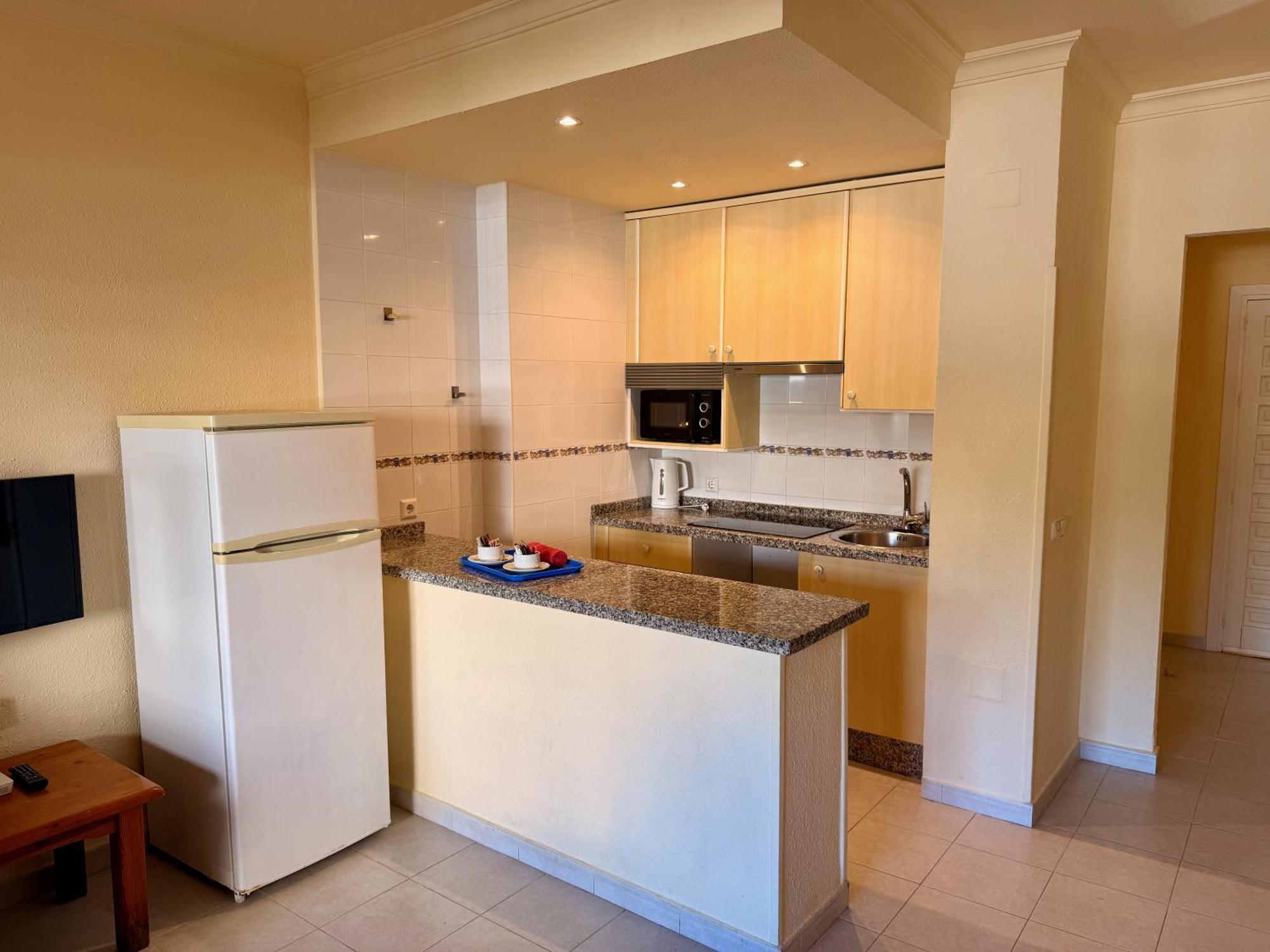 Kingfisher Apartments Benal Beach ベナルマデナ エクステリア 写真