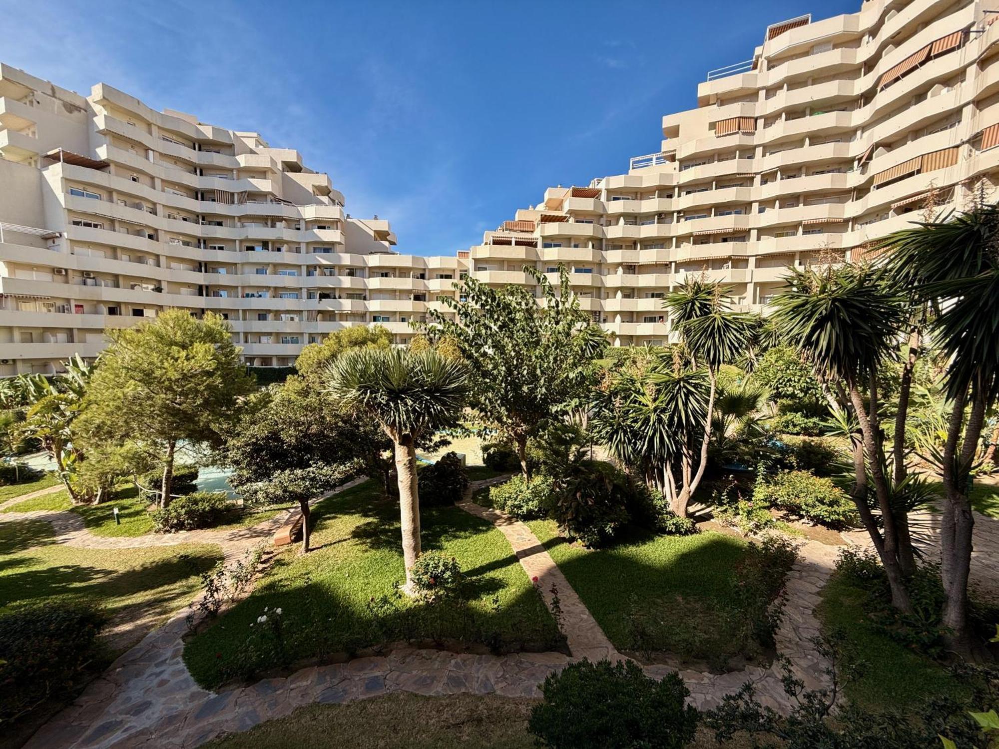 Kingfisher Apartments Benal Beach ベナルマデナ エクステリア 写真