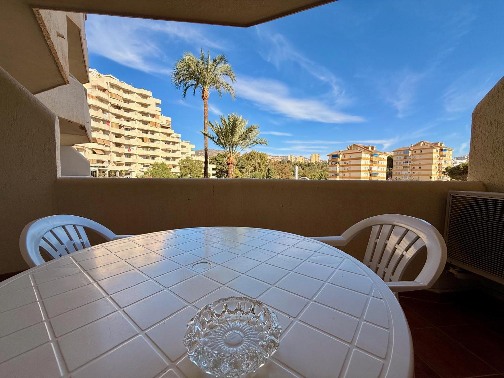 Kingfisher Apartments Benal Beach ベナルマデナ エクステリア 写真