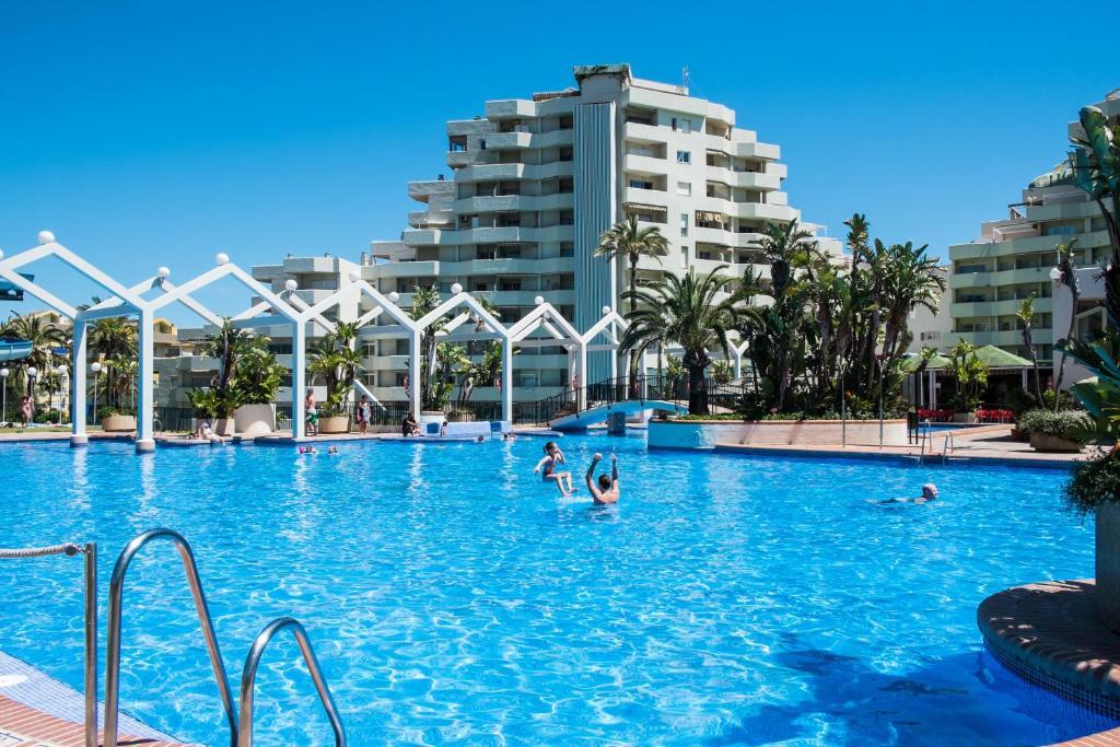 Kingfisher Apartments Benal Beach ベナルマデナ エクステリア 写真